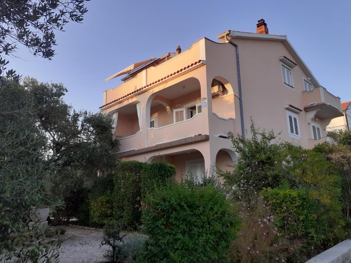 Apartments Marijana Rab Town Dış mekan fotoğraf