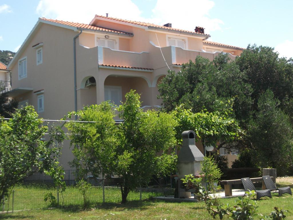 Apartments Marijana Rab Town Oda fotoğraf